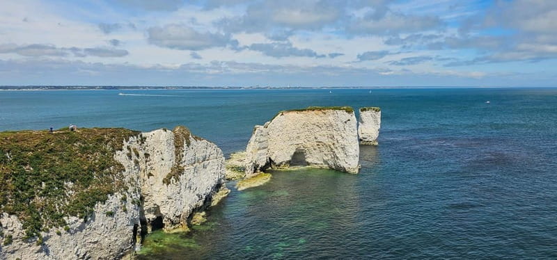 Poole: Old Harry Rocks and Corfé Castle Guided E-bike Tour - Key points at a glance