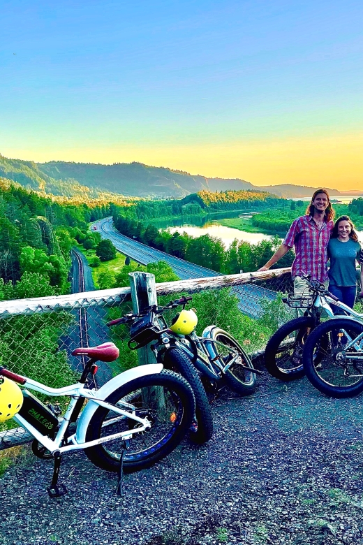 Portland: E-Bike Tour at Multnomah Falls - Latourell Falls brings a stronger visual payoff