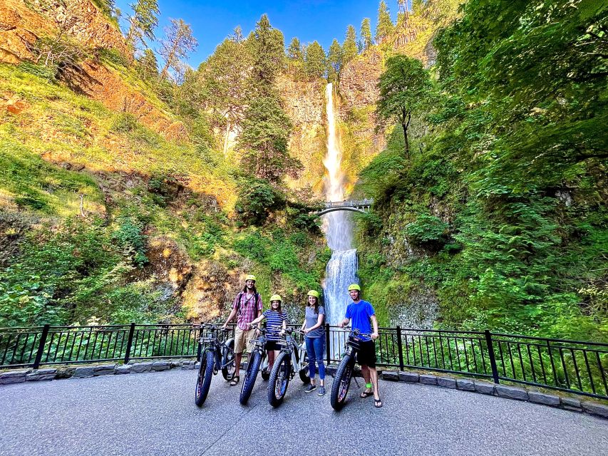 Portland: E-Bike Tour at Multnomah Falls - Crown Point Vista House changes the view