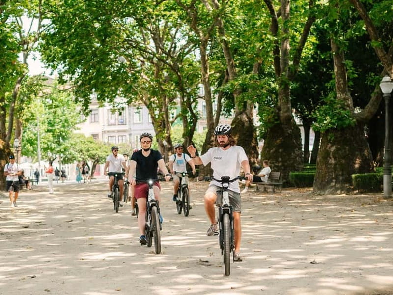 Porto: Highlights in 3 Hours E-Bike Tour - Why an e-bike is a smart way to meet Porto