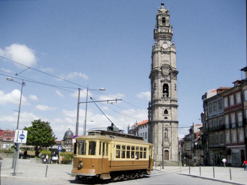 Porto: Historic e-Bike Tour with a guide - Who should book this Porto e-bike tour?