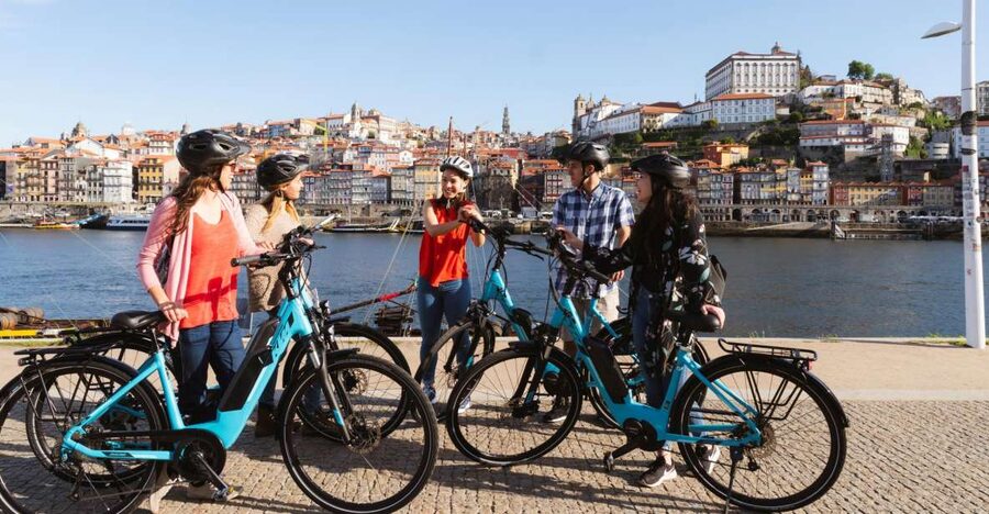 Porto: Riverside Panoramic E-Bike Tour - Starting at Alexandre Herculano Street