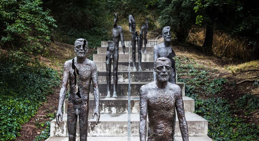 Prague: 3–Hour Communism and World War 2 E-Bike Tour - Key points to know before you book