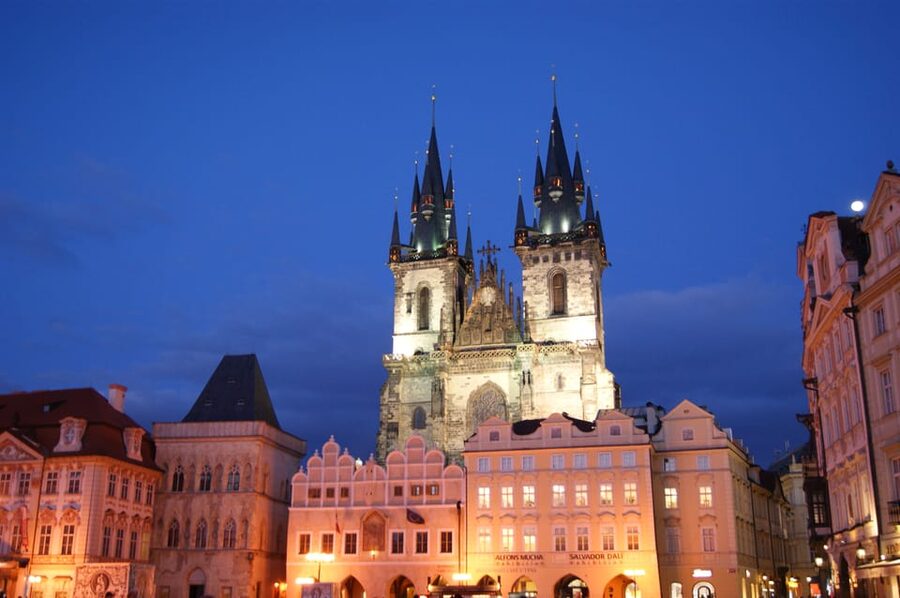 Prague E-Bike City Ride tour : 2hrs - The guide shapes the experience