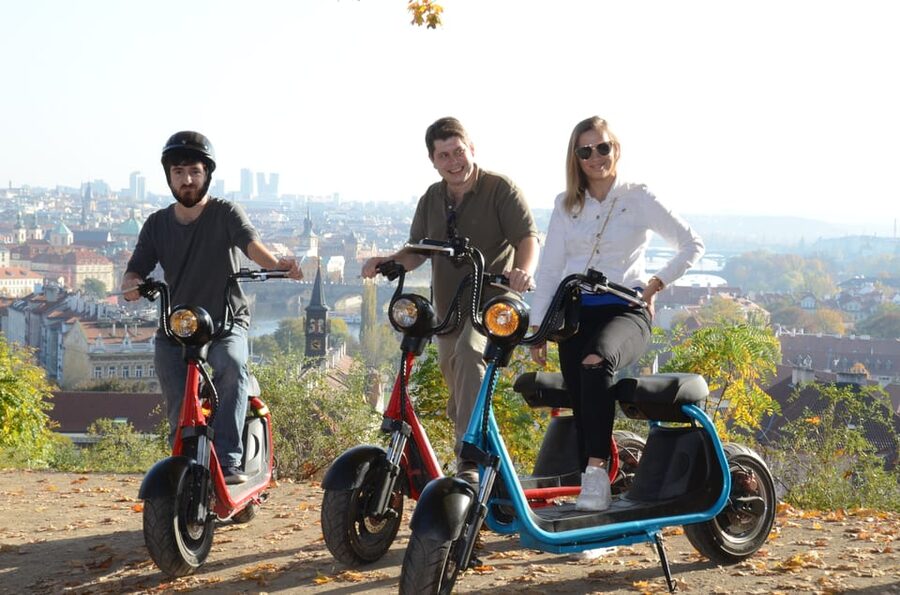 Prague Electric Scooter and eBike Grand Tour - What the guides add to the ride