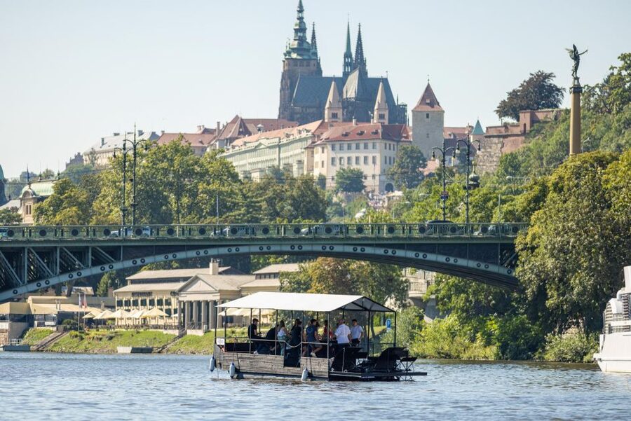 Prague: Private Cycle Boat River Tour with Beer or Prosecco - The guide and captain add useful structure