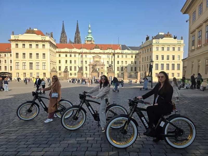Prague Viewpoints & Historical Ebike Tour - Who should choose this Prague tour?