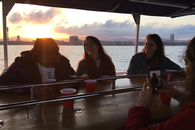 Private Boat rental - Pedal Cruises Barcelona - Cycle Boat - Who will enjoy this most