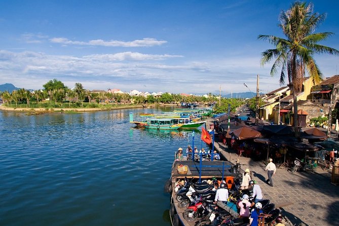Private Hoi An Bike, Thu Bon River Cruise & Dinner Experience - Cam Thanh and the road into rural Hoi An