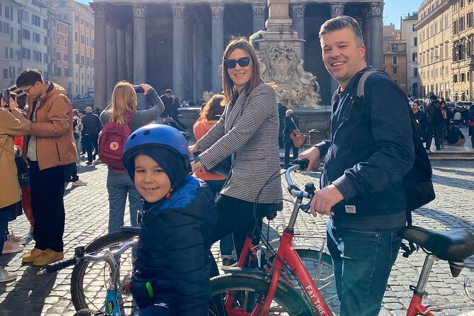 Private Rome Bike tour - Trevi Fountain and the coin toss
