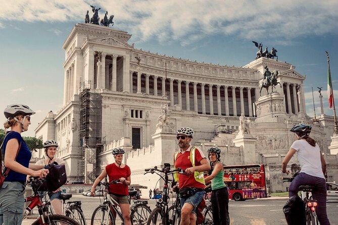 Private Rome City Bike Tour with quality Cannondale EBike - The Jewish Quarter and Teatro di Marcello