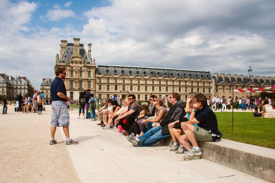 Private Secrets of Paris Bike Tour - Who should book this Paris bike tour?