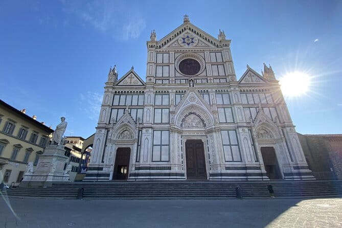 Private Self-Guided E-Bike Ride in Tuscany with Vineyard Visit - Who should book this private ride?