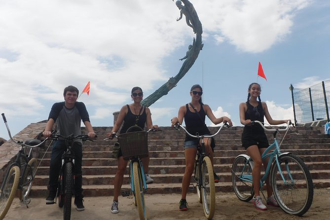 Private Tour in El Malecon Boardwalk Bike Ride - Guide quality and language