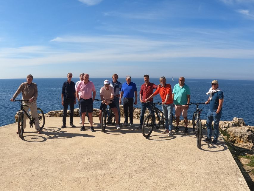 Pula: Bike Tour of Ancient Pula & Aquatic Adventures - Bikes, pace, and group style