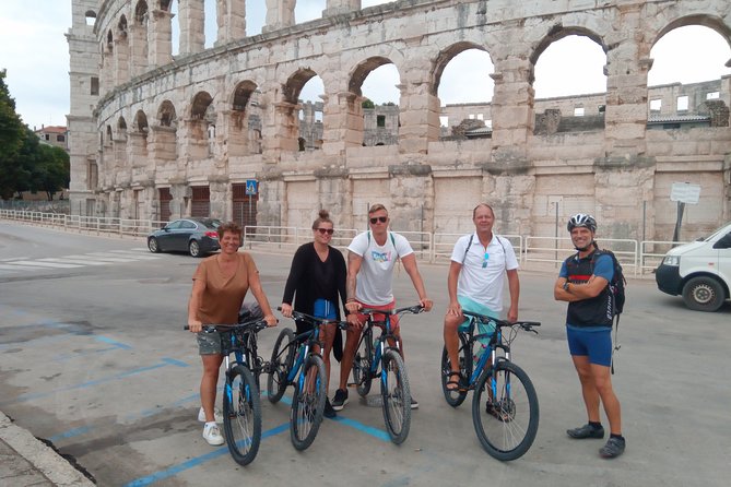 Pula Highlights Bike Adventure - Group size, pace, and physical demands