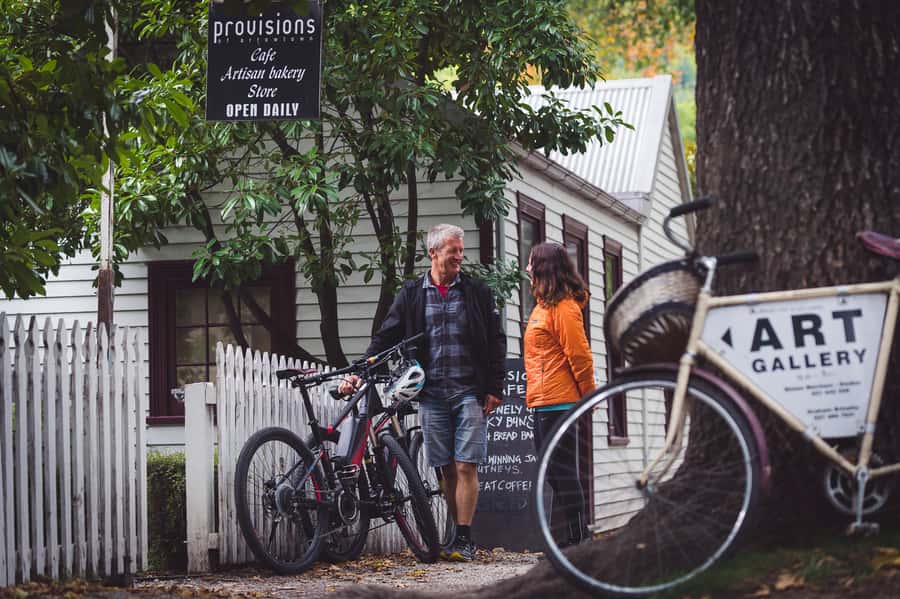 Queenstown: Arrowtown To Queenstown Biking Adventure - Following the Arrow River to Morven Ferry