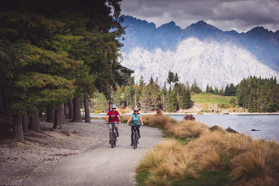 Queenstown: E-bike Hire on the Queenstown Trail - Collecting your bike at 3 Searle Lane
