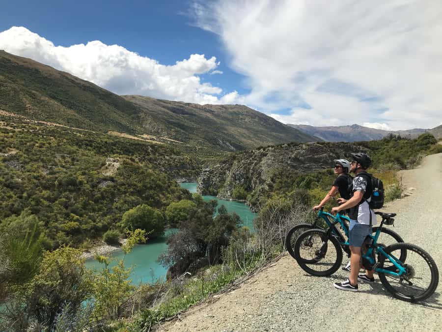 Queenstown: Guided E-Bike Tour with Winery Visits & Tastings - Should You Book Ride to the Sky?