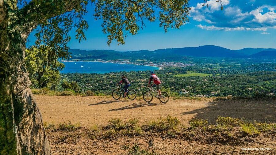 Ramatuelle: Tracks & Tasting Winery Tour by Mountain E-Bike - Starting at Kon Tiki and reaching the trails