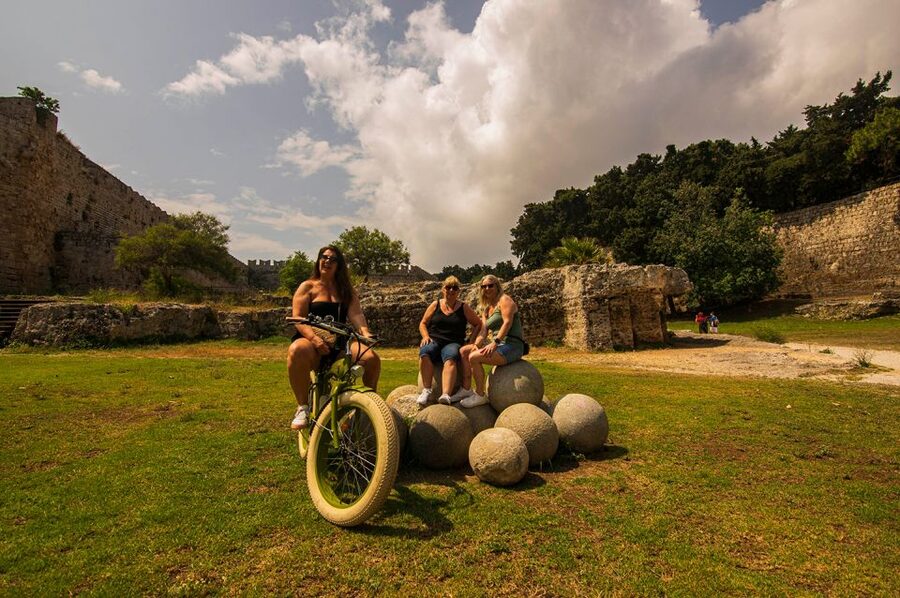 Rhodes: E-bike Highlights Sunset or Morning Photo Tour - Elli Beach and the final coastal stretch