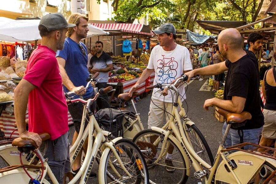 Rio de Janeiro: Guided Bike Tours in Small Groups - Bikes, heat, and what to bring