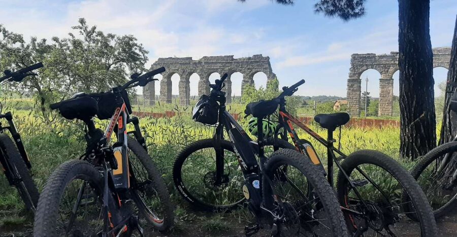 Rome: Appian Way Aqueducts Bike Tour (UPG Catacombs & Lunch) - Parco degli Acquedotti and Rome’s water supply