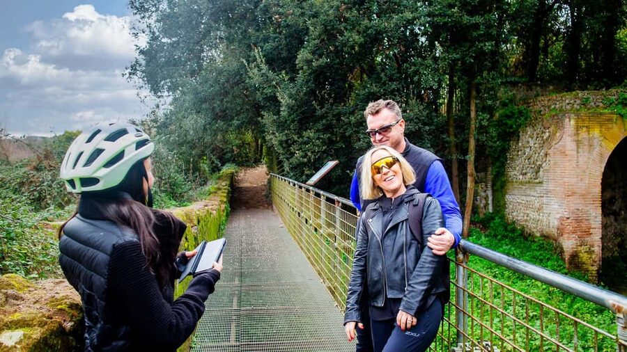 Rome: Appian Way Aqueducts Bike Tour (UPG Catacombs & Lunch) - The catacombs of St. Callixtus