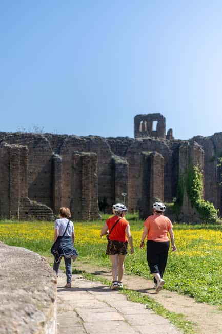 Rome: Appian Way & Aqueducts E-Bike Tour (Catacombs & Food) - What the ride feels like for different cyclists