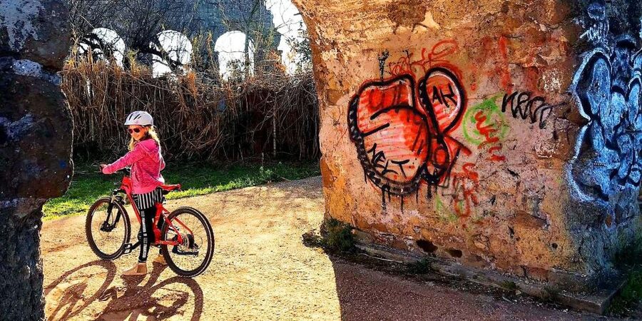 Rome: Appian Way & Catacomb Sunset E-bike Tour with Aperitif - Why this ride reveals a different Rome