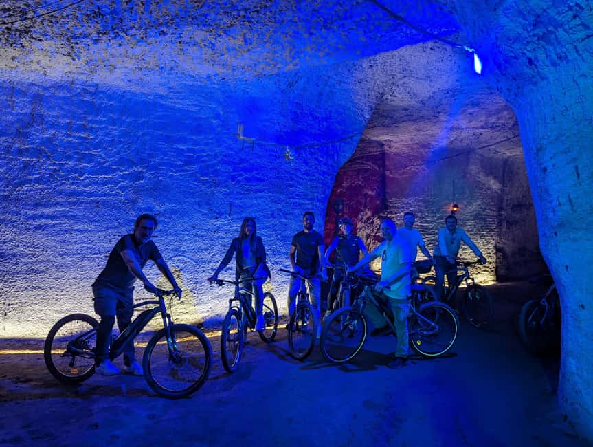 Rome: Appian Way E-Bike tour & Ancient Underground Labyrinth - Key points at a glance