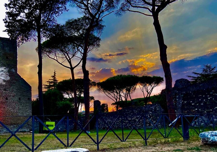 Rome: Appian Way Guided Tour on E-Bike with italian Aperitif - Villa dei Quintili and the Park of the Aqueducts
