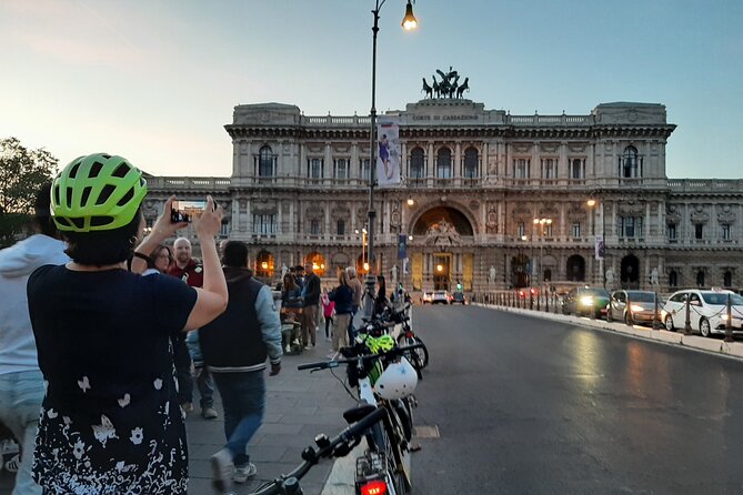 Rome by Night E-Bike Tour with Pizza Option - Trevi Fountain and the Spanish Steps