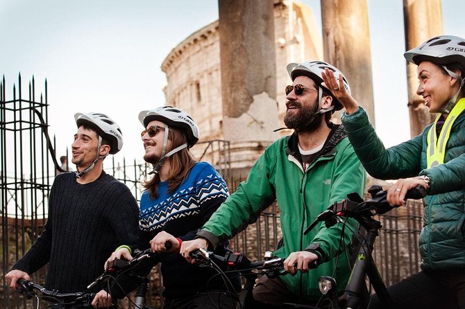 Rome City Small Group Bike Tour with quality Cannondale EBike - Capitoline Hill and the finish