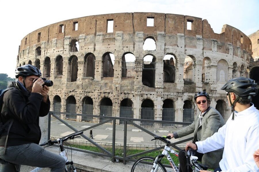 Rome E-Bike Tour – Small Group, Safe Route & Local Guide - Key points to know before you book