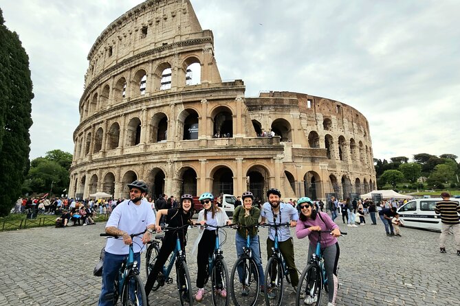 Rome E-Bike Tour with a local! Top Attractions & Hidden Gems - Why this is a smart way to see Rome in three hours