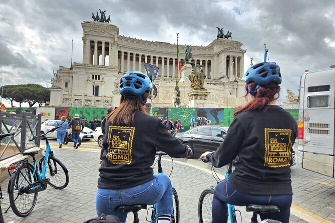 Rome E-Bike Tour with a local! Top Attractions & Hidden Gems - Trevi Fountain, where the route gets moving