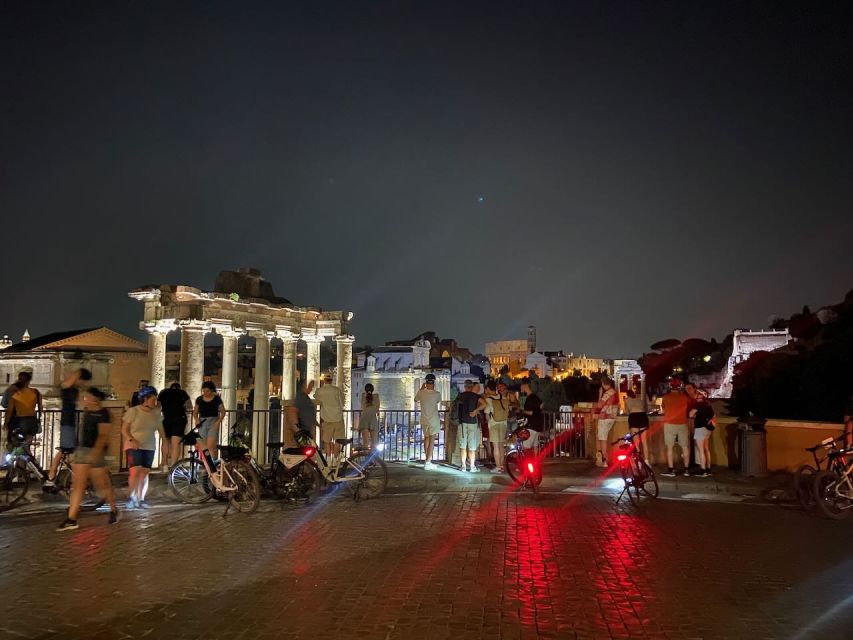 Rome: Guided eBike Evening Tour with italian Aperitif - Starting at the Pyramid of Cestius
