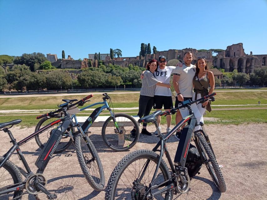 Rome: Piazza Venezia E-Bike Rental - What the electric bike adds