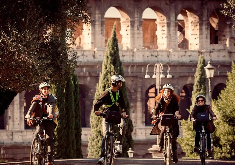 Rome: Taste of Rome by quality Cannondale E-Bike - Why an e-bike is a smart way to see central Rome