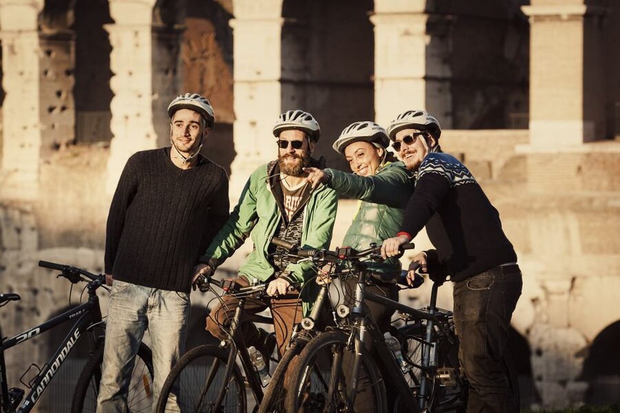 Rome: Top Highlights & Hidden Gems Tour by Cannondale E-Bike - How the guides shape the four hours