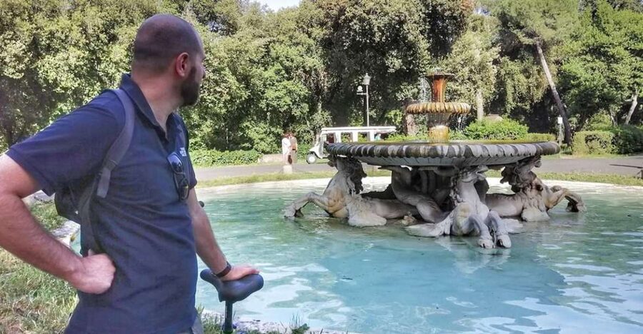 Rome: Villa Borghese, Villa Ada, and Coppedè E-Bike Tour - Why this Rome bike tour is different