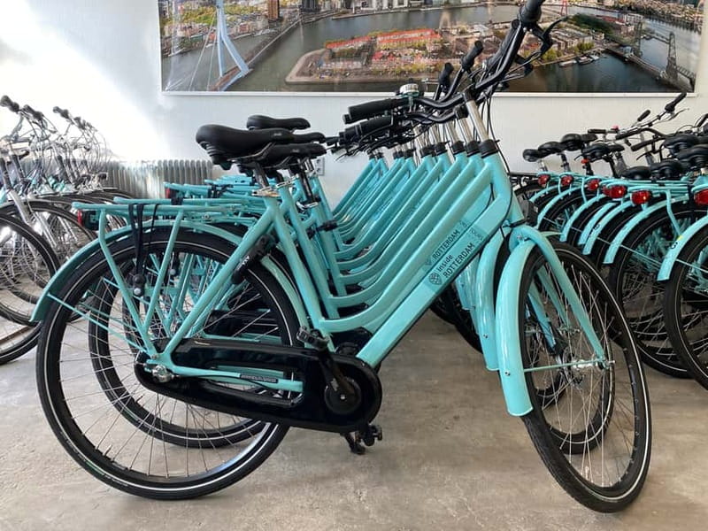 Rotterdam: City Highlights Guided Bike Tour - Why a bike is the right way to see Rotterdam