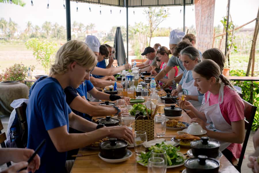 Rural Cycle, Market Tour, Basket Boat & Organic Farm Cooking - The guides shape the whole morning