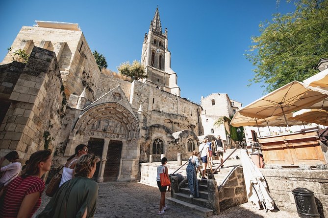 Saint-Emilion Electric Bike Day Tour with Wine Tastings & Lunch - The guides make a real difference