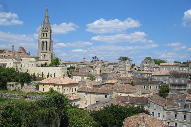 Saint-Emilion Small-Group Electric Bike Wine Tour Tastings & Lunch from Bordeaux - Key details before you book