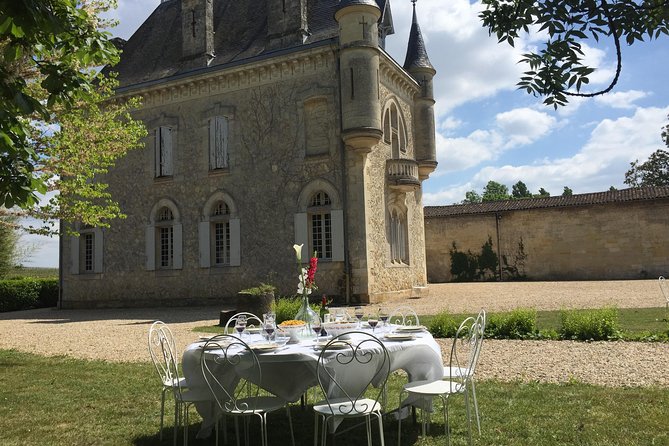 Saint-Emilion Small-Group Electric Bike Wine Tour Tastings & Lunch from Bordeaux - Walking through the UNESCO-listed village