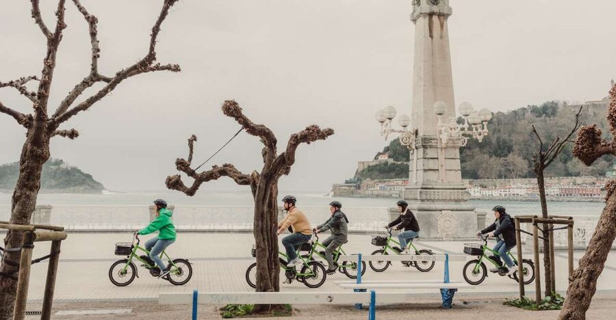 San Sebastian: Guided E-Bike Tour - Mount Igeldo and Peine del Viento