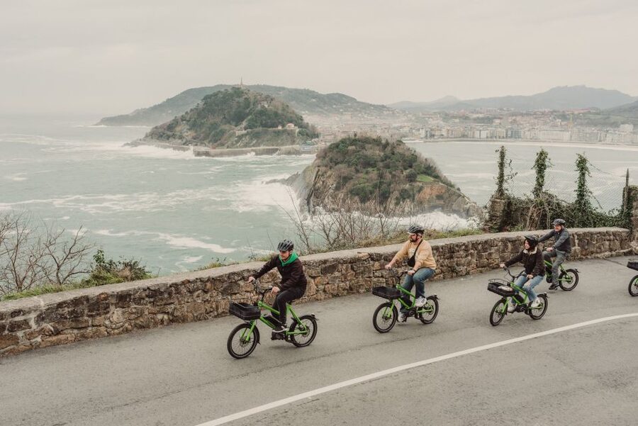 San Sebastian: Guided E-Bike Tour - Urumea Pasealekua and the Gros Neighborhood