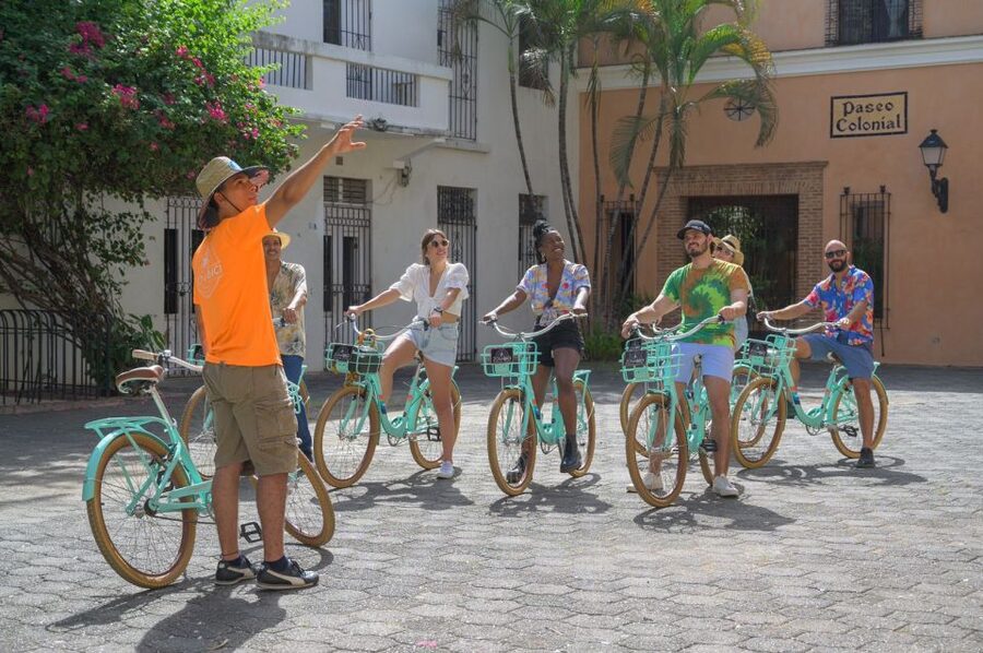 Santo Domingo: City Highlights Guided Bike Tour - Why a bike is a good match for the Colonial Zone